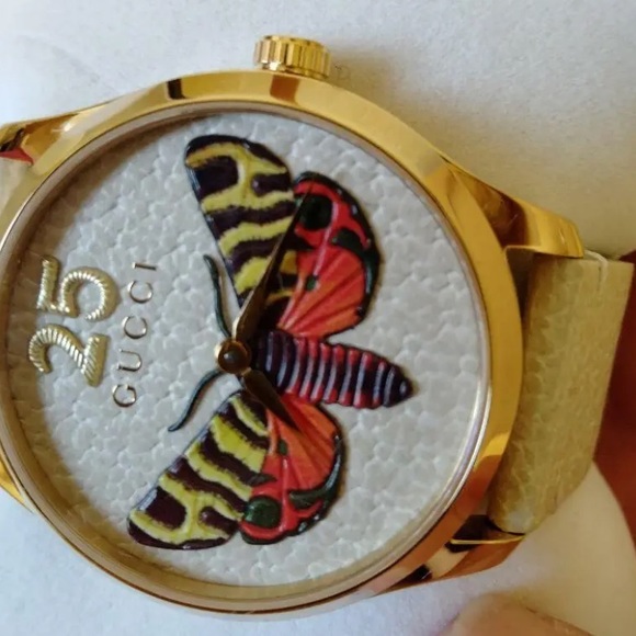 Beautiful WHITE Quartz Gucci Luxury Highend Watch with Swiss Movements - Picture 5 of 6